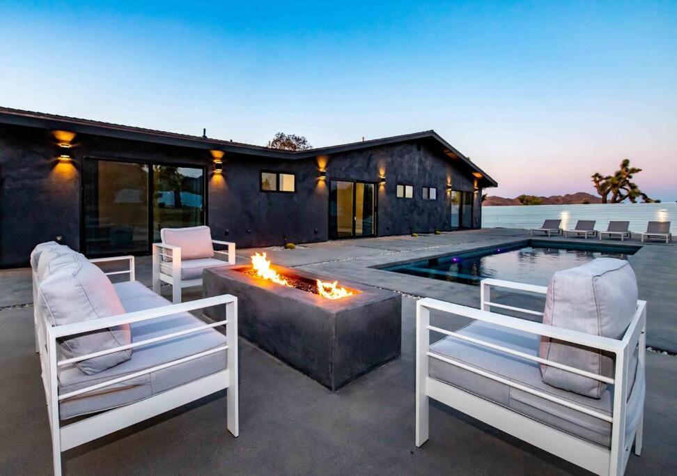 Luxury Retreat Villa โจชัวทรี ภายนอก รูปภาพ